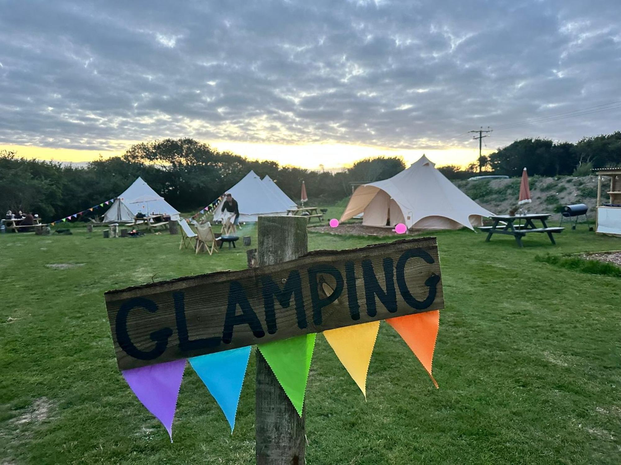 Lakeside Glamping Firecrest سانت كولوم ميجُر المظهر الخارجي الصورة