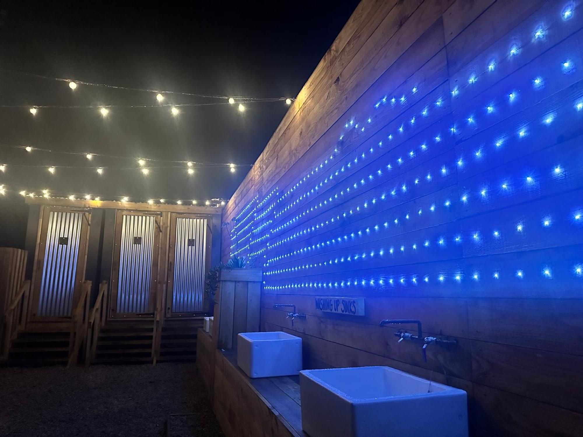 Lakeside Glamping Firecrest سانت كولوم ميجُر المظهر الخارجي الصورة
